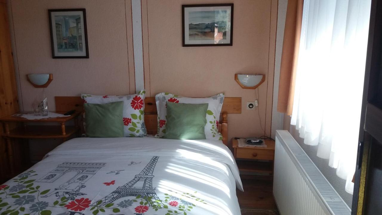 Guest House Bolyarka Koprivshtitsa Esterno foto
