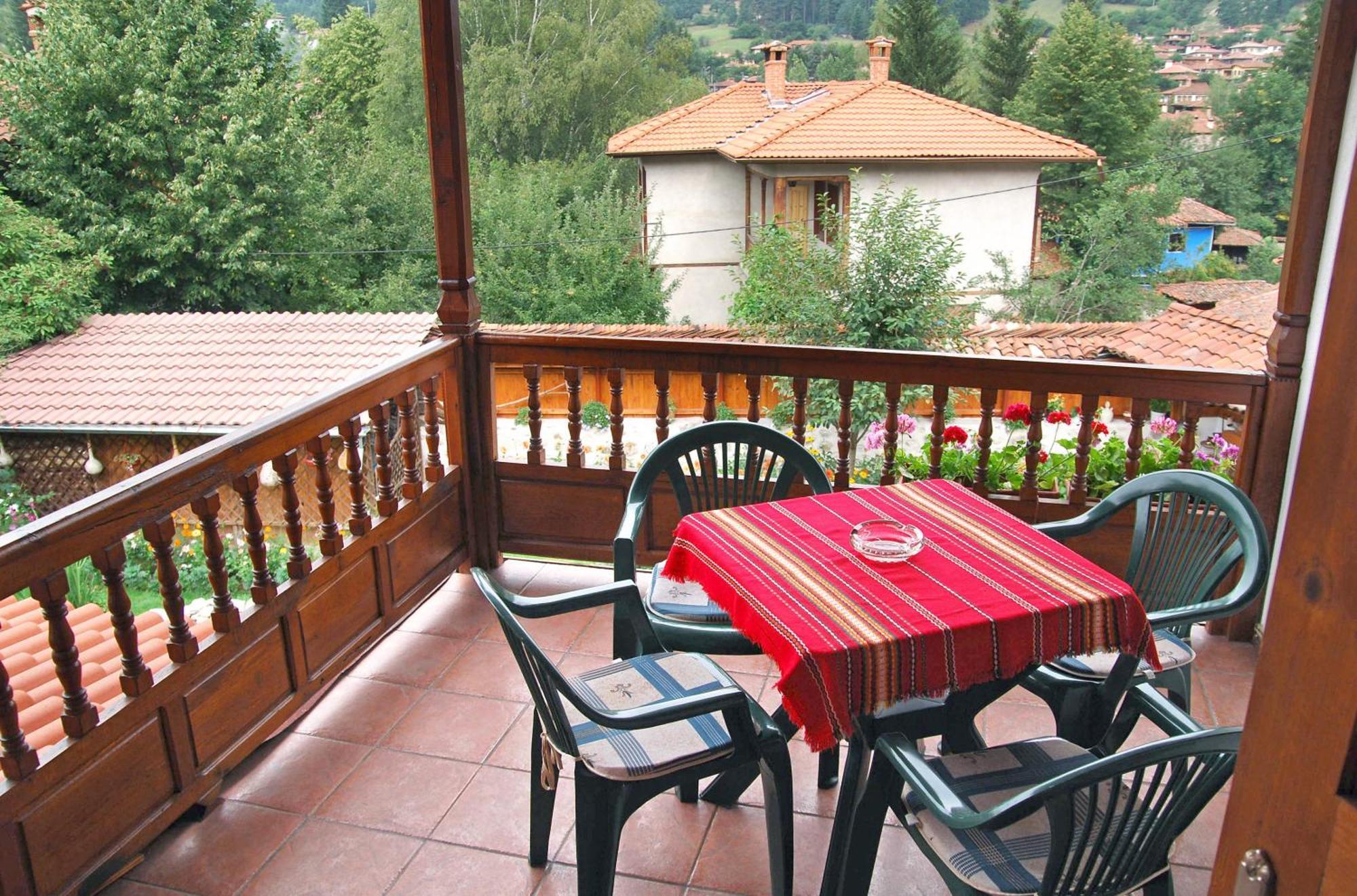 Guest House Bolyarka Koprivshtitsa Esterno foto