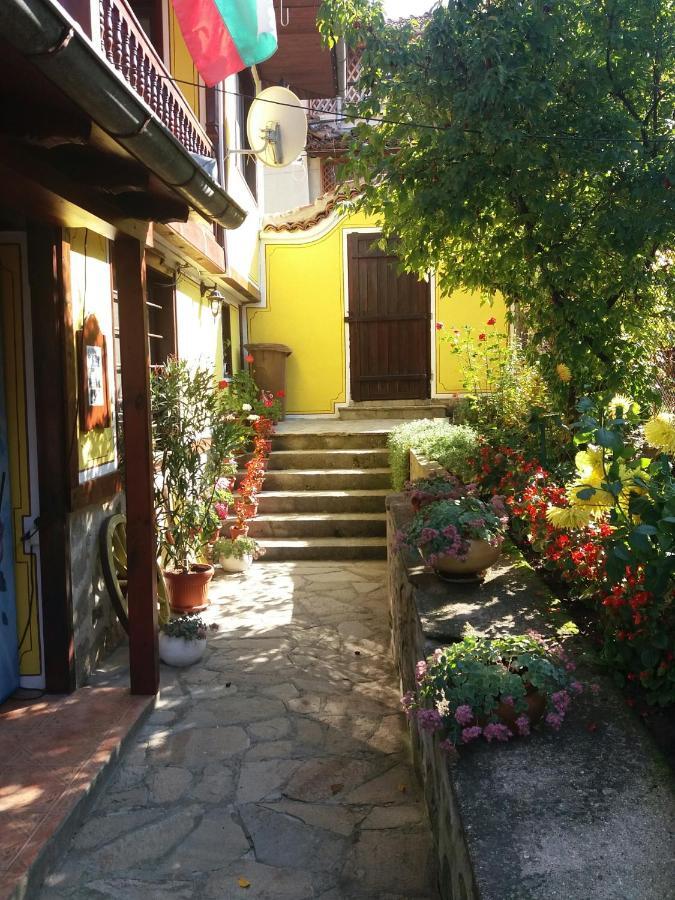 Guest House Bolyarka Koprivshtitsa Esterno foto